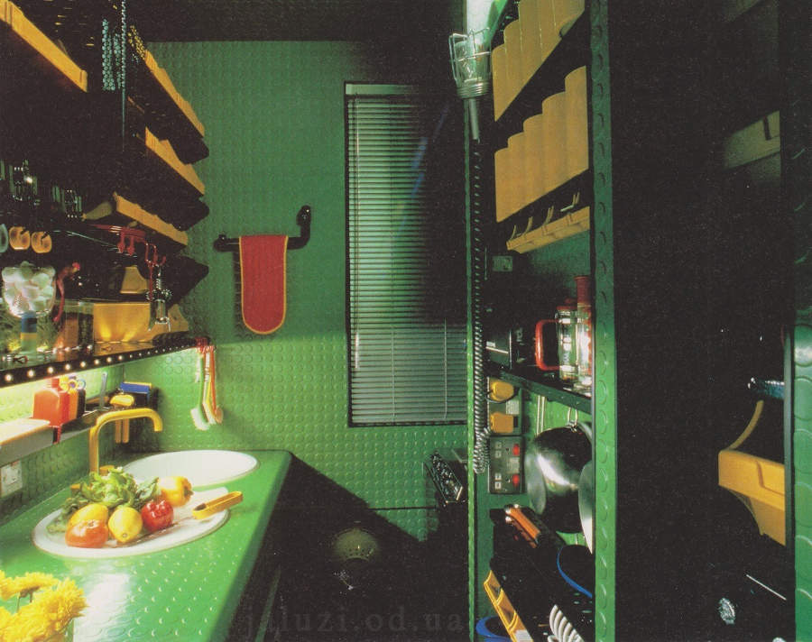 Жалюзі у інтер'єрі приміщень 10 Жалюзі у рекламі