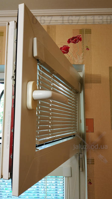 Горизонтальні жалюзі ХІТ на вікно Вибрати жалюзі